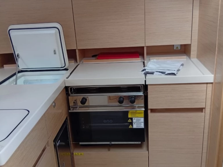 Hanse Hanse 418 mieten Gouviá