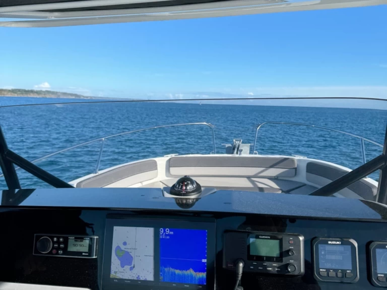 Jeanneau Cap Camarat 9.0 CC mieten Saint-Quay-Portrieux