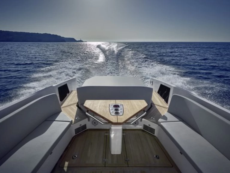 Boot mieten Portals Nous günstig Demon 1414