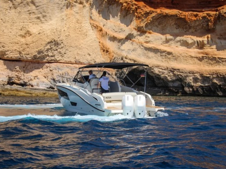 Quicksilver 875 Sundeck mieten El Toro