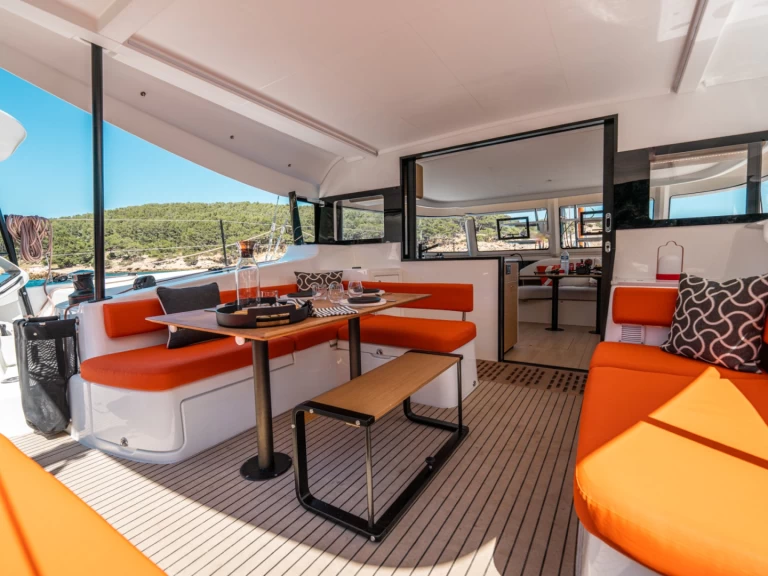 YachtCharter in Canet-en-Roussillon - Excess Excess 13 auf SamBoat