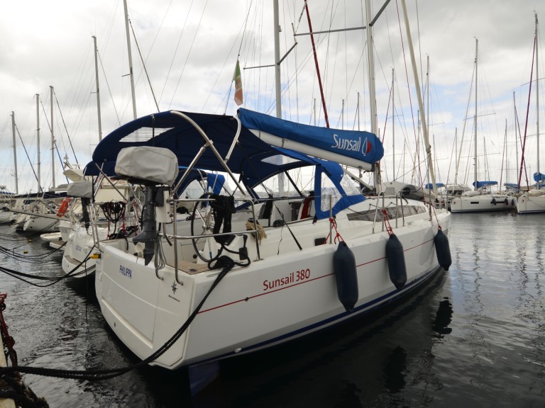 Segelboot mit oder ohne Skipper Jeanneau mieten in Cannigione di Arzachena