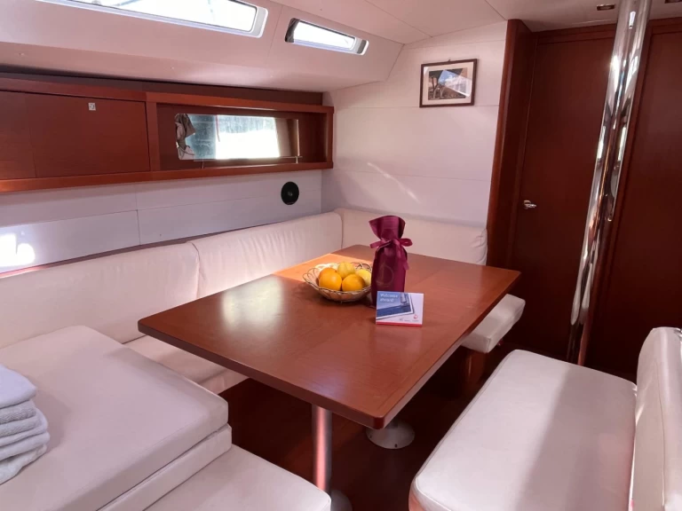 Bootsverleih Bénéteau Oceanis 48 Procida Samboat