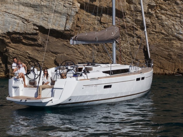 Boot mieten Benítses günstig Sun Odyssey 479