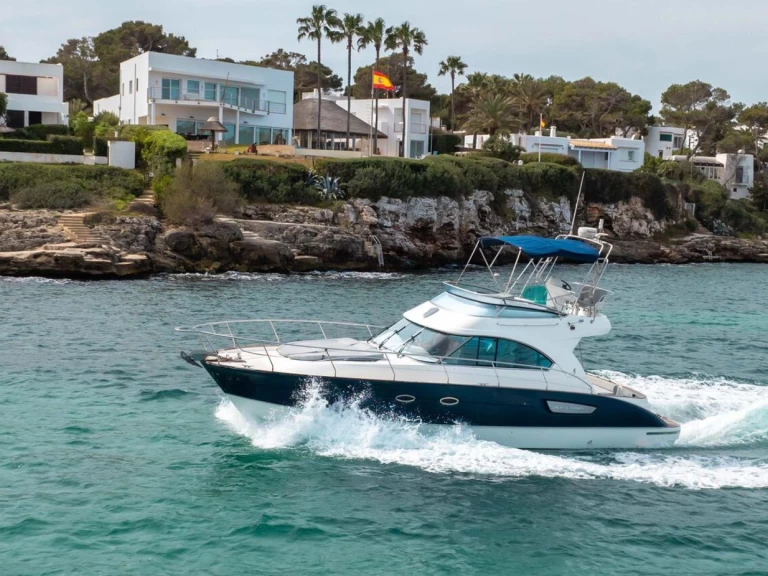 Bénéteau Antares 12 Fly mieten Pomer