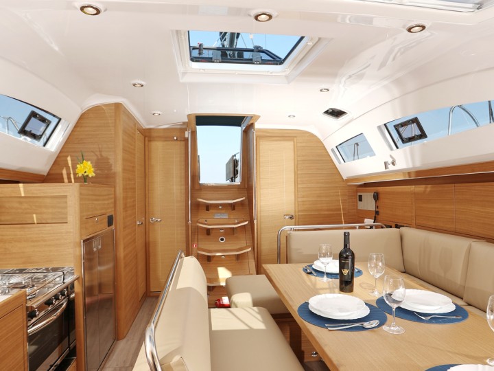 Elan Impression 45.1 mieten Trogir