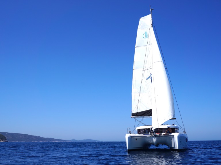 Vermietung Katamaran Lagoon mit Führerschein