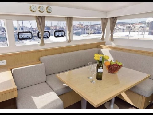 Vermietung Katamaran Lagoon mit Führerschein