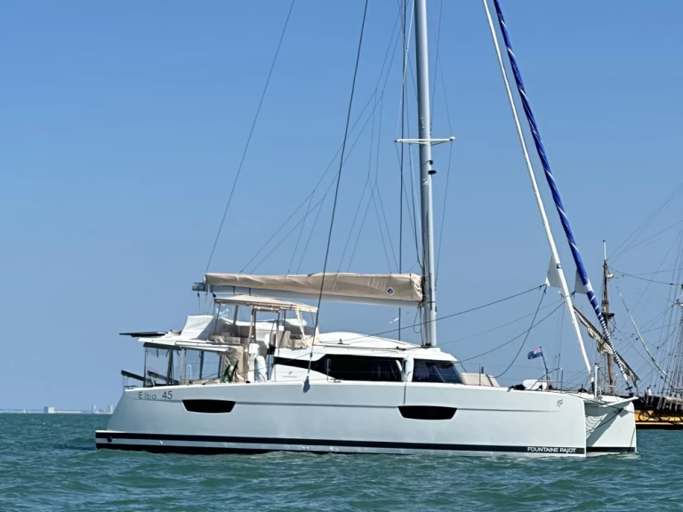 Katamaran mit oder ohne Skipper Fountaine Pajot mieten in Le Marin
