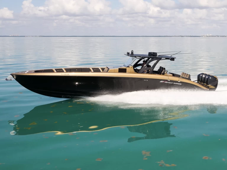 Vermietung Yacht Midnight Express mit Führerschein