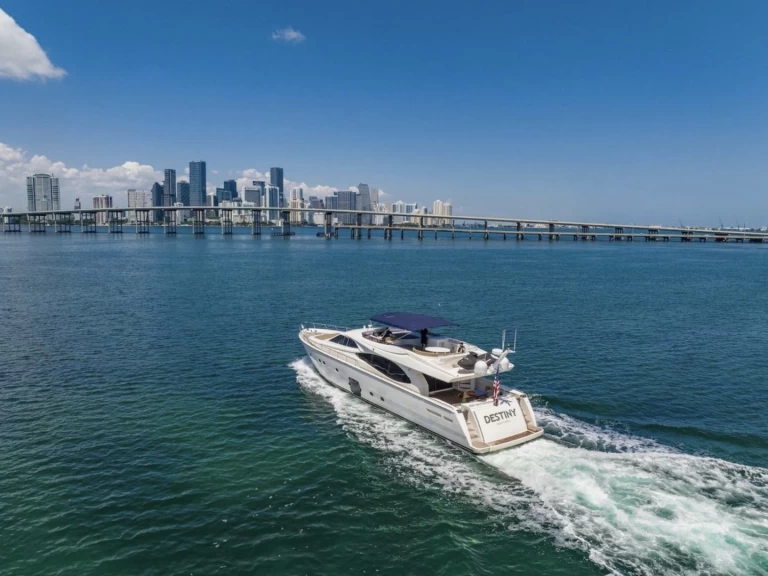 YachtCharter in Miami Beach - Ferretti Ferretti 80 auf SamBoat