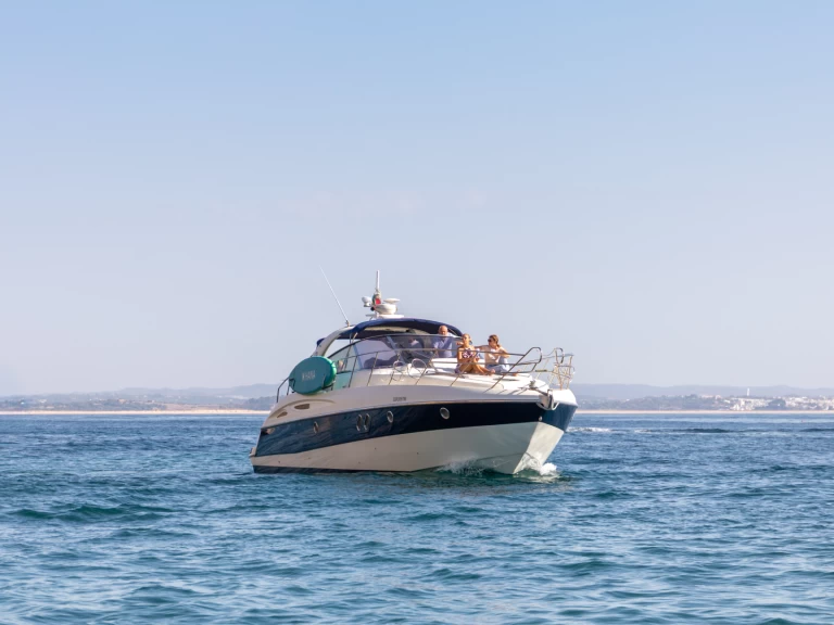YachtCharter in Marina de Lagos - Cranchi Mediterranee 47 auf SamBoat