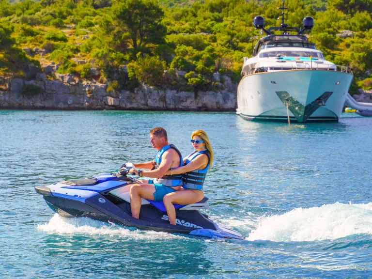 Bootsverleih Maiora CYNTHIA Makarska Samboat