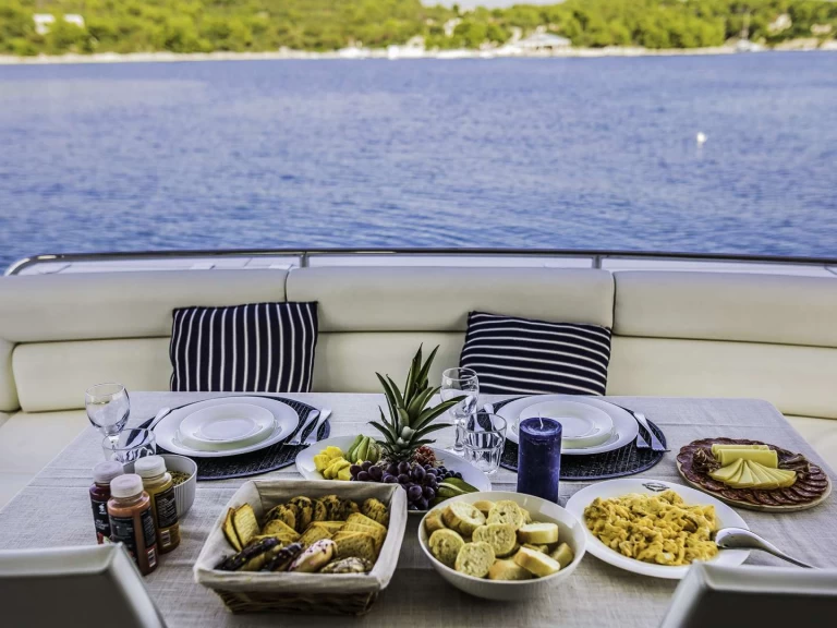 Yacht mieten in Trogir zum besten Preis