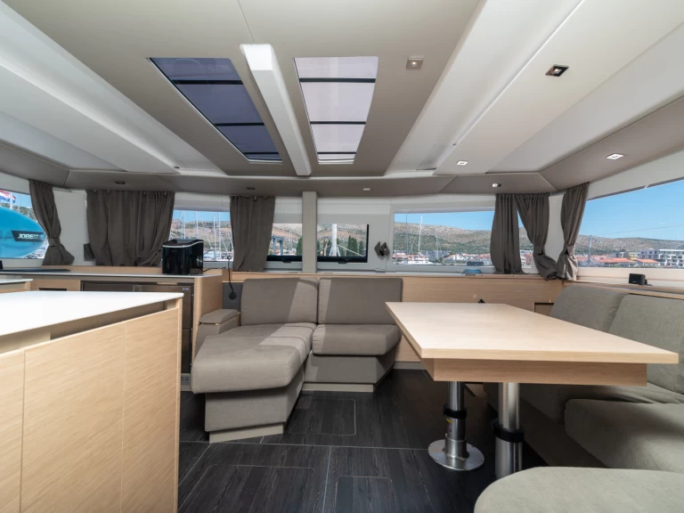 Katamaran mieten in Seget Donji - Fountaine Pajot Aura 51