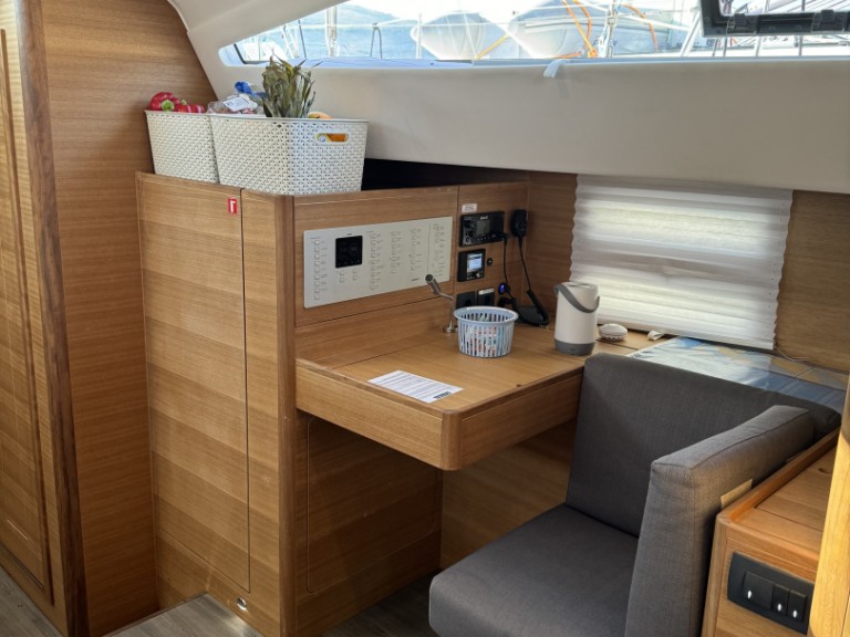 Bootsverleih Elan Impression 50.1 Trogir Samboat
