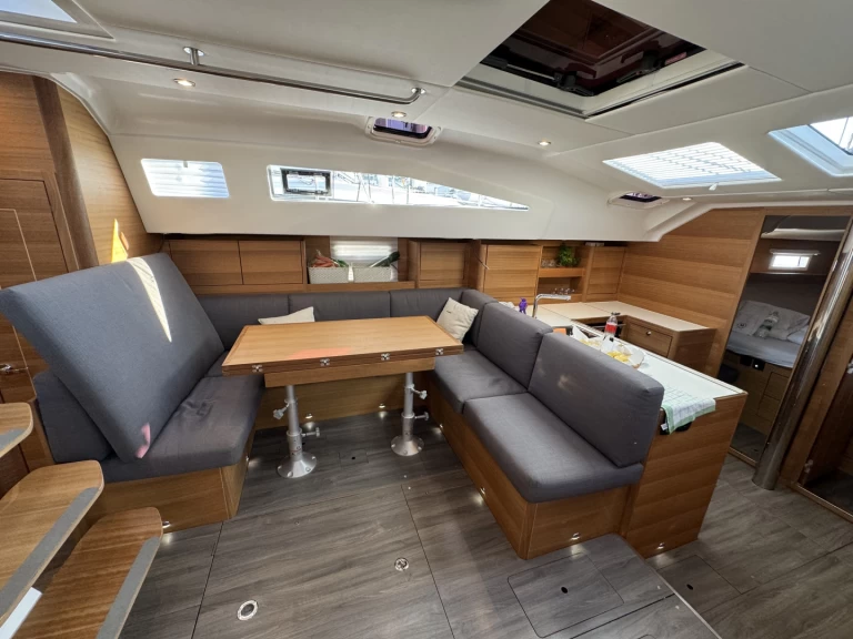 Segelboot mit oder ohne Skipper Elan mieten in Trogir