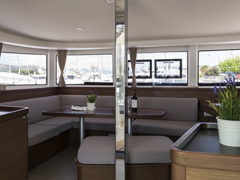 Katamaran mit oder ohne Skipper Lagoon mieten in Trogir