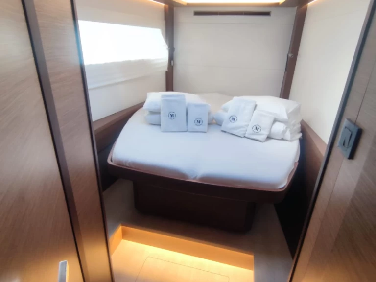 Bootsverleih Lagoon Lagoon 46 Trogir Samboat