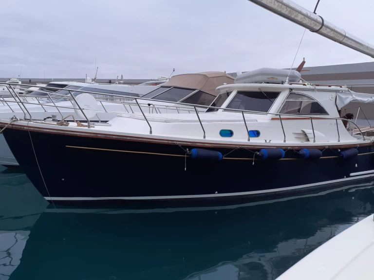 Bootsverleih Cantieri Estensi Gold star 360 C Alassio Samboat