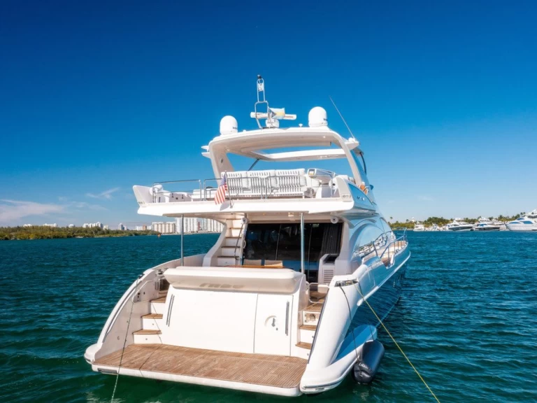 YachtCharter in Miami Beach - Azimut Azimut 70 auf SamBoat