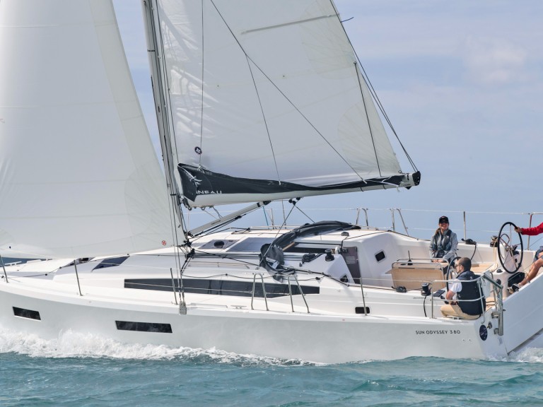 Segelboot mieten in Pointe-à-Pitre - Jeanneau Sun Odyssey 350