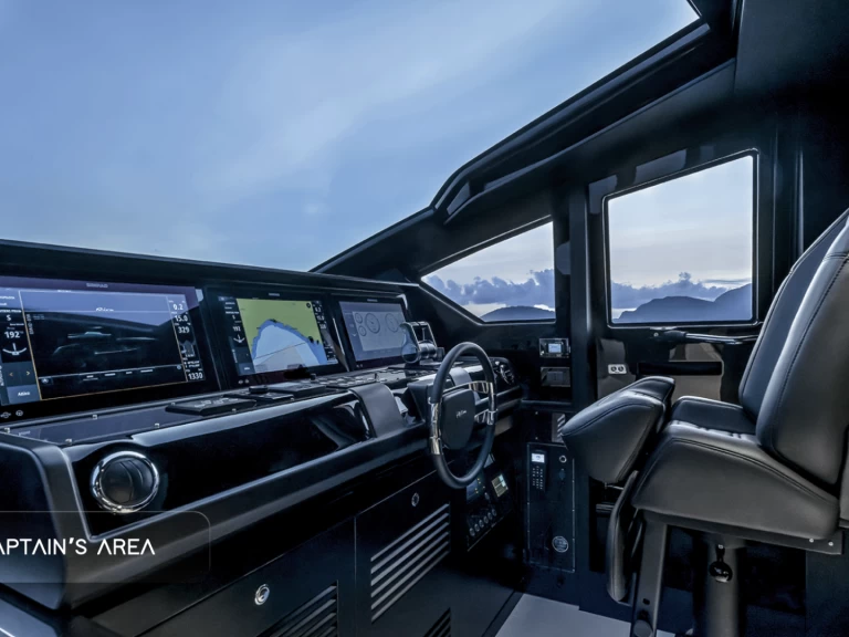 Ein Riva Diva 82ft mieten in Dubai Marina