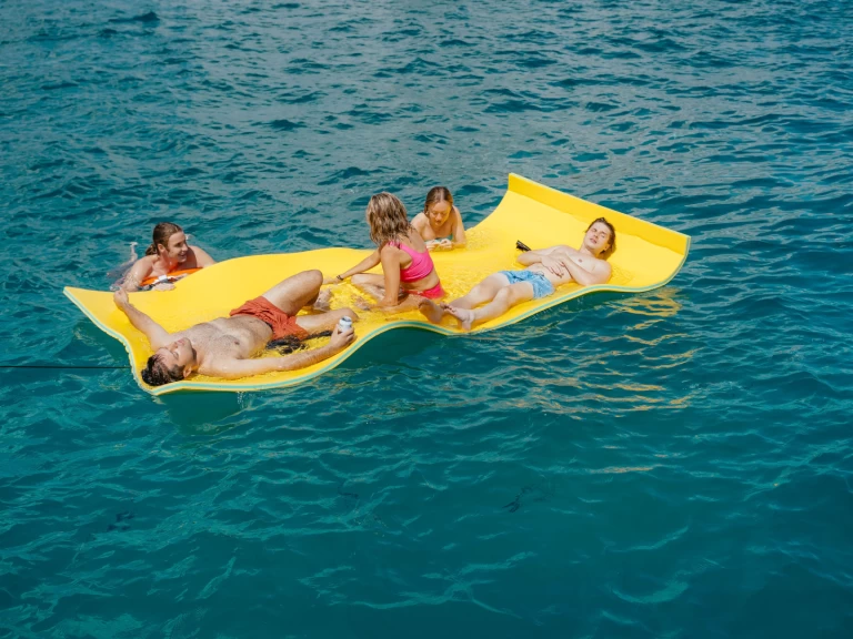 Vermietung Yacht Custom Made mit Führerschein