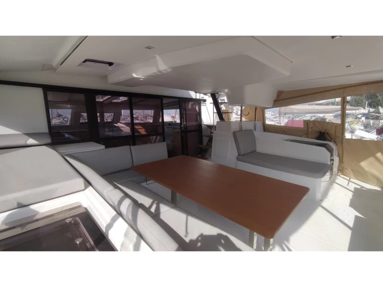 Katamaran mit oder ohne Skipper Fountaine Pajot mieten in Castellammare di Stabia