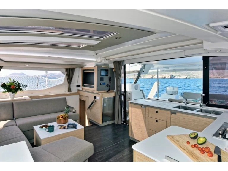 YachtCharter in Lavrion - Fountaine Pajot Tanna 47 auf SamBoat