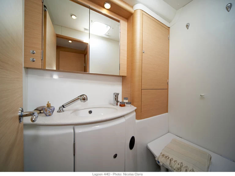 Ein Lagoon Lagoon 440 mieten in Préveza