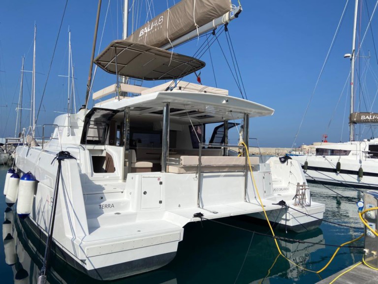 YachtCharter in Provincia di Sassari - Bali Catamarans Bali 4.8 auf SamBoat
