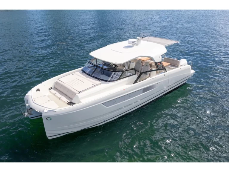 Motorboot mit oder ohne Skipper  mieten in Capo d'Orlando