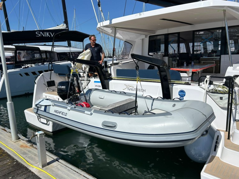 YachtCharter in Lavrion - Nautitech Nautitech 48 Open auf SamBoat