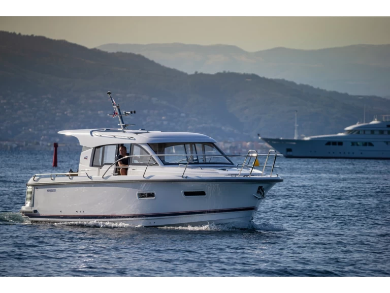 Vermietung Motorboot Nimbus mit Führerschein