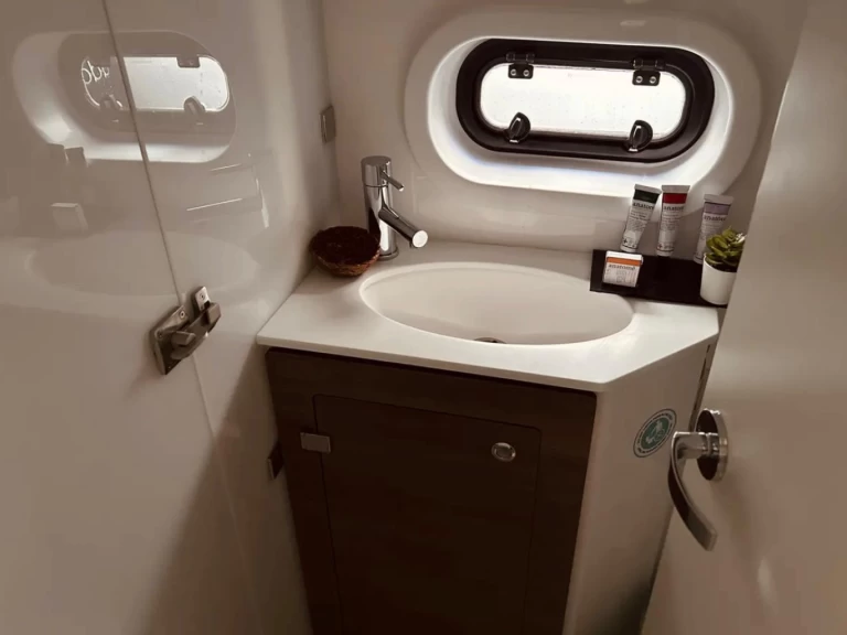 Boot mieten Lefkáda günstig Bali 4.2