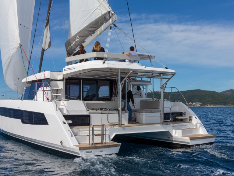 Katamaran mit oder ohne Skipper Leopard Catamarans / Robertson & Caine mieten in Saint-Raphaël