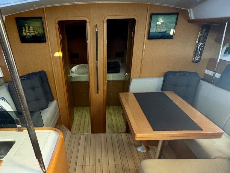 Vermietung Segelboot Jeanneau mit Führerschein