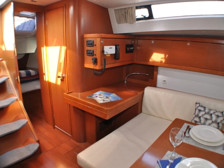 Boot mieten Punat günstig Oceanis 48