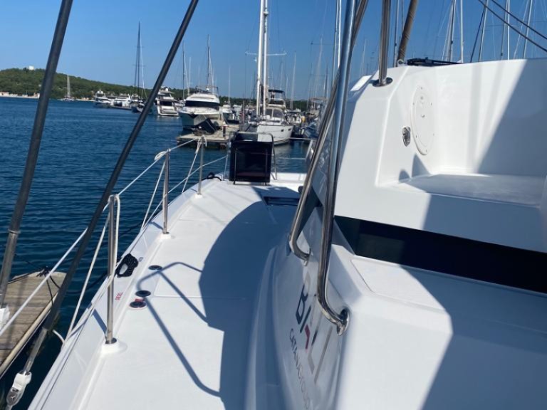 Vermietung Katamaran Bali Catamarans mit Führerschein