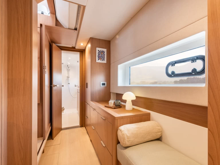 Ein Bali Bali Catsmart mieten in Pula