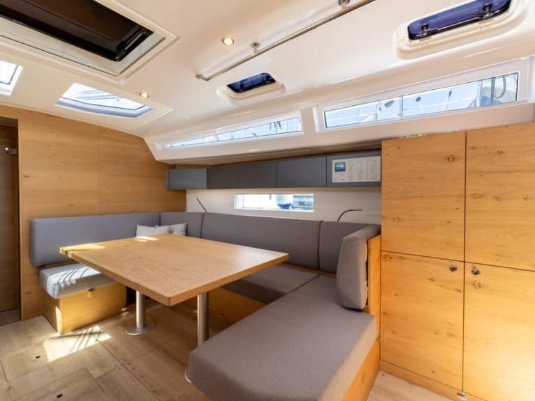YachtCharter in Split - Elan Impression 45 auf SamBoat