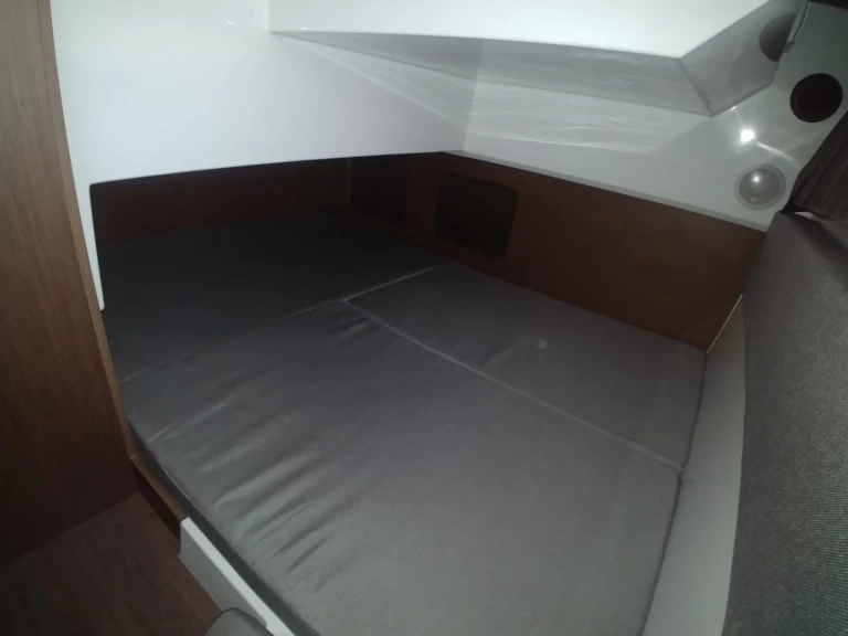 Motorboot mieten in Bacoli zum besten Preis