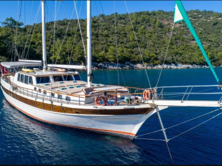 Bootsverleih Custom Made KETCH Fethiye Samboat