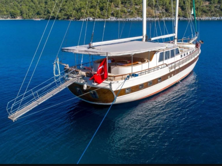 Vermietung Segelboot Custom Made mit Führerschein