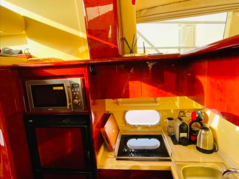 Bootsverleih Majesty Yachts MAJESTY 50 Dubai Marina Samboat