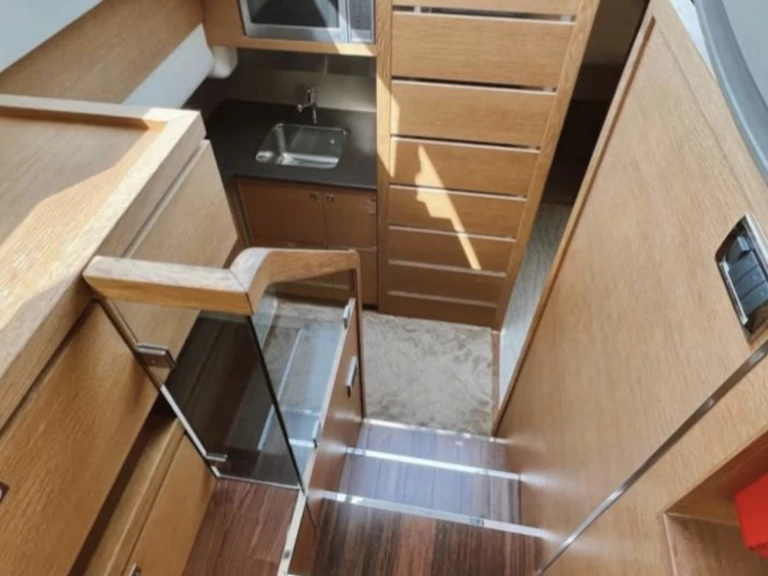 YachtCharter in Dubai Marina - PHANTOM Phantom, 52  auf SamBoat