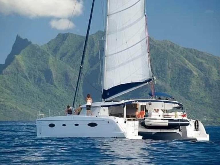 YachtCharter in Papeete - Fountaine Pajot Salina 48 auf SamBoat