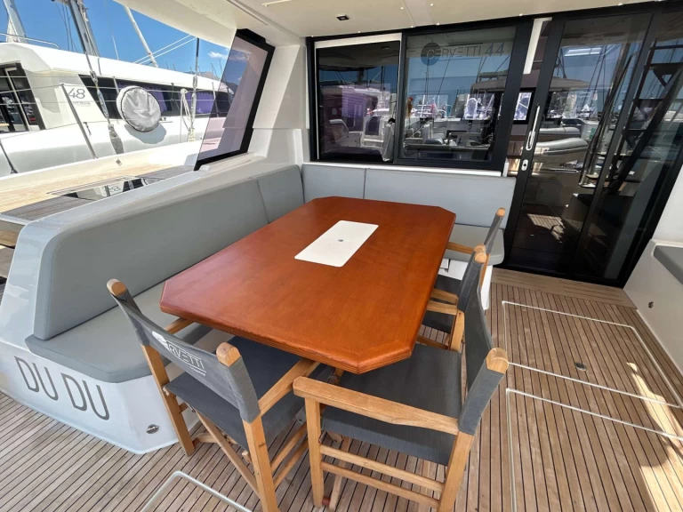 Cervetti Cervetti 44  mieten Salerno