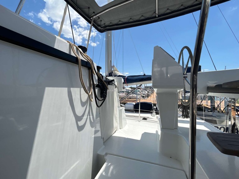 Katamaran mieten in Salerno - Fountaine Pajot Astrea 42
